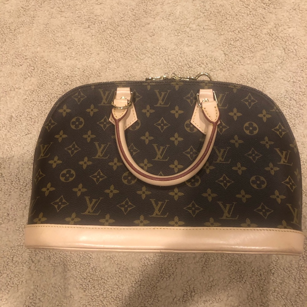 Designer inspired handbag